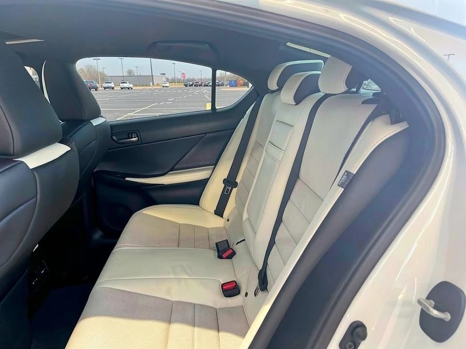 2021 Lexus IS 3rd Gen - Image 8 of 8