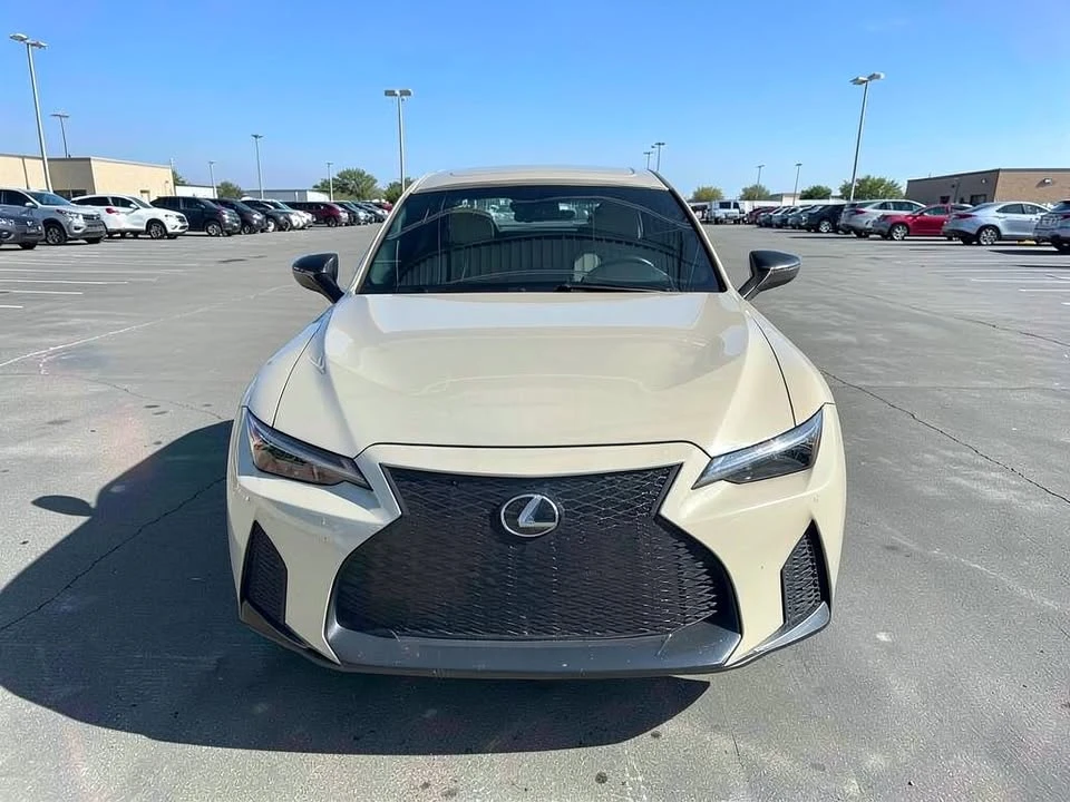 2021 Lexus IS 3rd Gen - Image 2 of 8