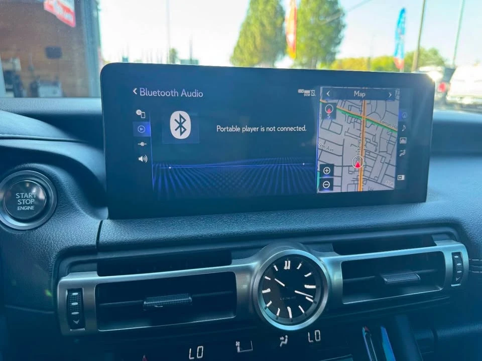 2021 Lexus IS 3rd Gen - Image 17 of 20