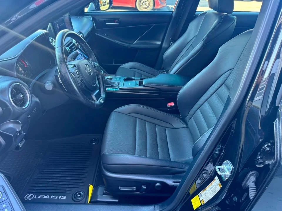 2021 Lexus IS 3rd Gen - Image 10 of 20