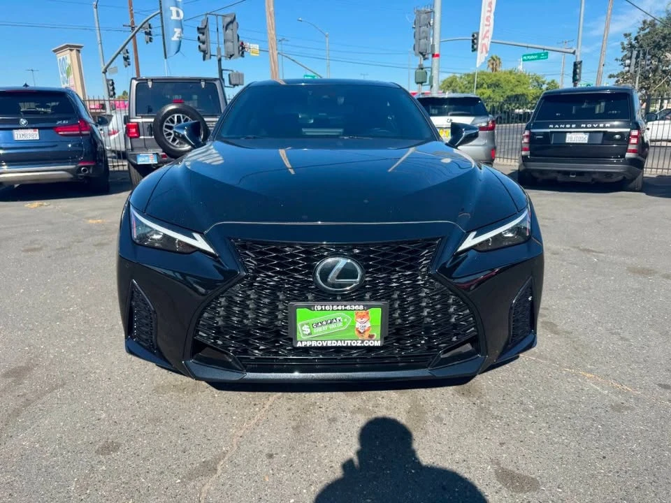 2021 Lexus IS 3rd Gen - Image 3 of 20