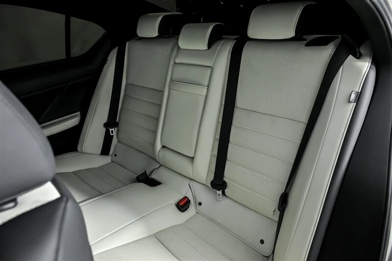 2021 Lexus IS 3rd Gen - Image 21 of 21
