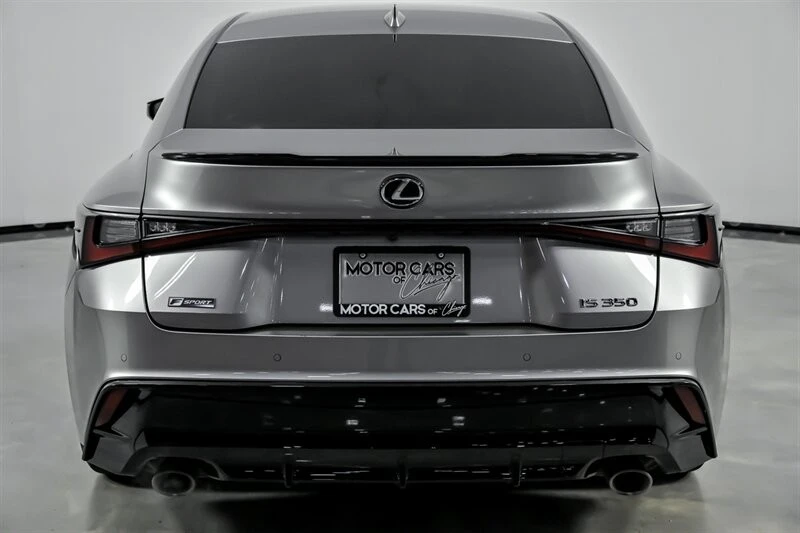 2021 Lexus IS 3rd Gen - Image 10 of 12