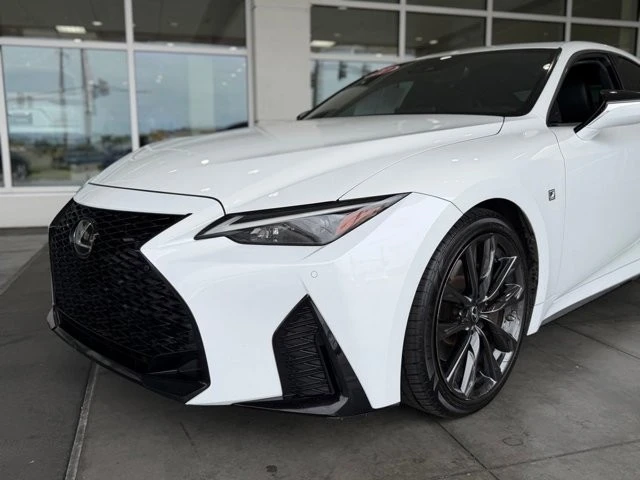 2021 Lexus IS 3rd Gen - Image 3 of 31