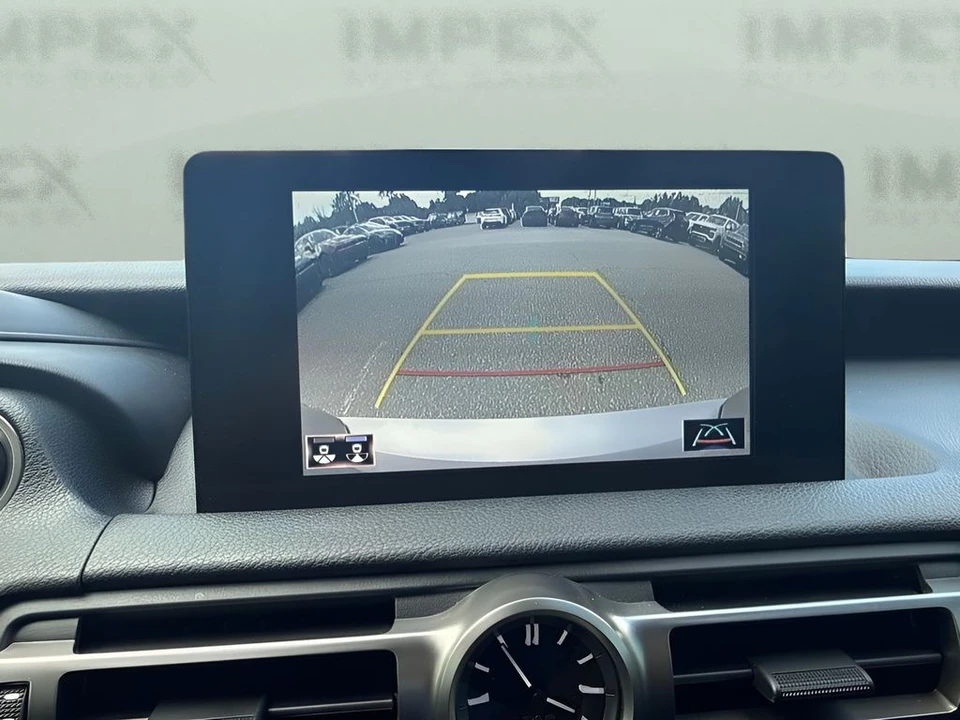 2021 Lexus IS 3rd Gen - Image 9 of 20