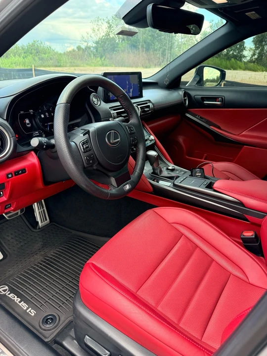 2021 Lexus IS 3rd Gen - Image 14 of 15