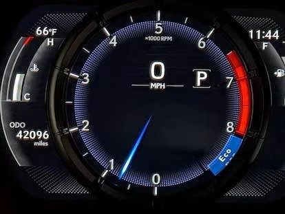 2021 Lexus IS 3rd Gen - Image 9 of 15