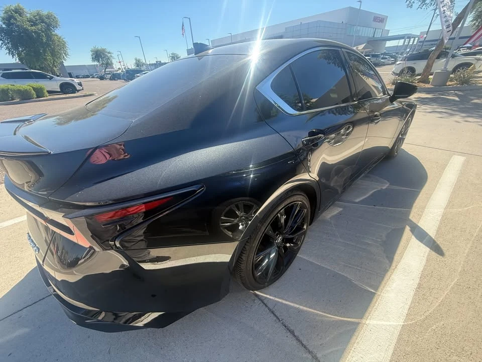 2021 Lexus IS 3rd Gen - Image 4 of 7
