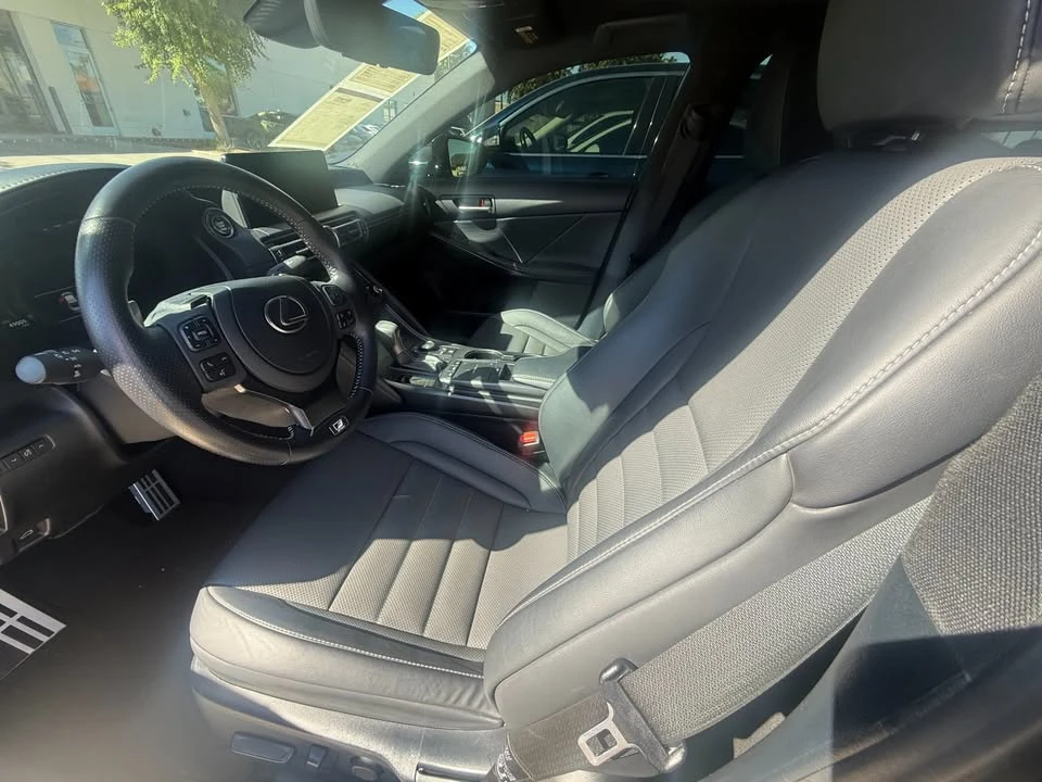 2021 Lexus IS 3rd Gen - Image 7 of 7