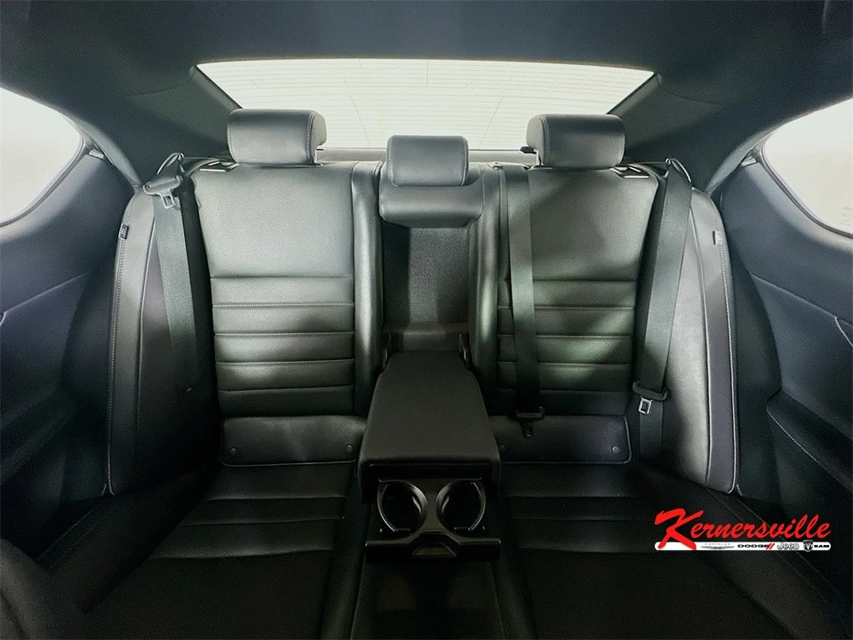 2021 Lexus IS 3rd Gen - Image 13 of 21