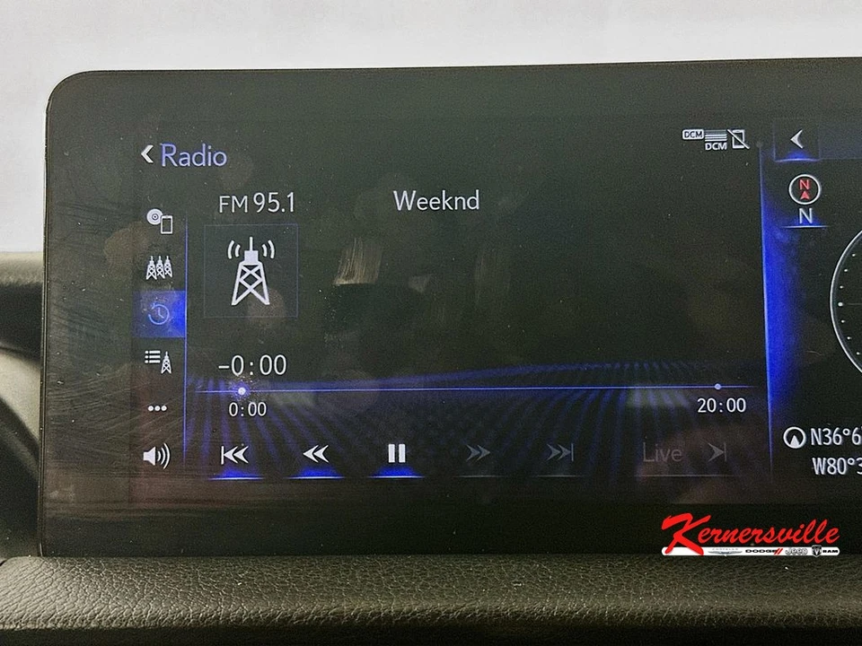 2021 Lexus IS 3rd Gen - Image 17 of 21