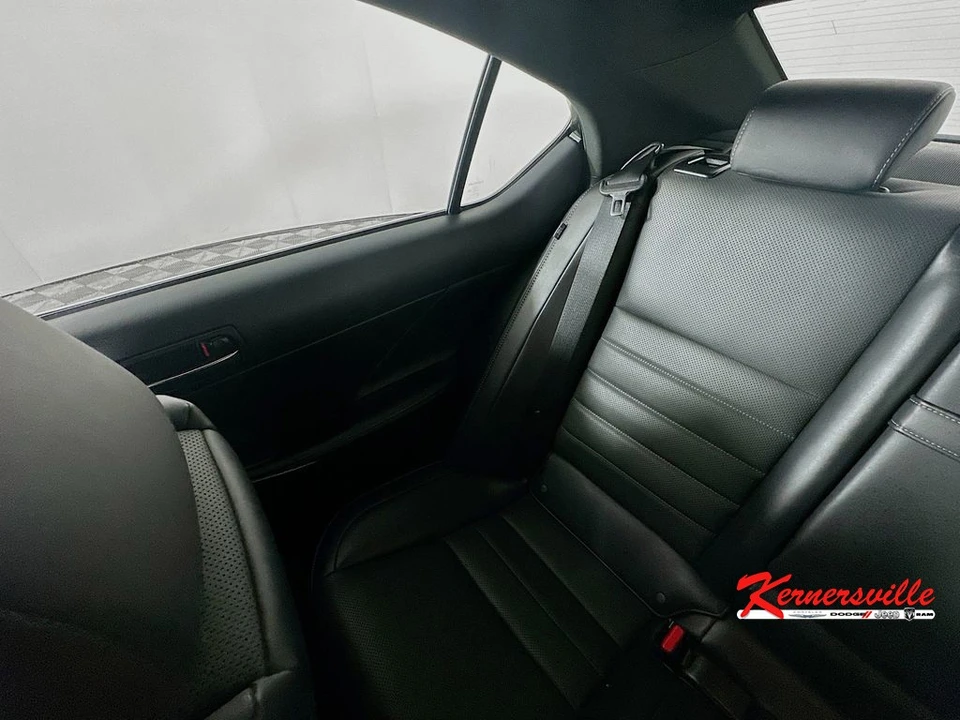 2021 Lexus IS 3rd Gen - Image 12 of 21
