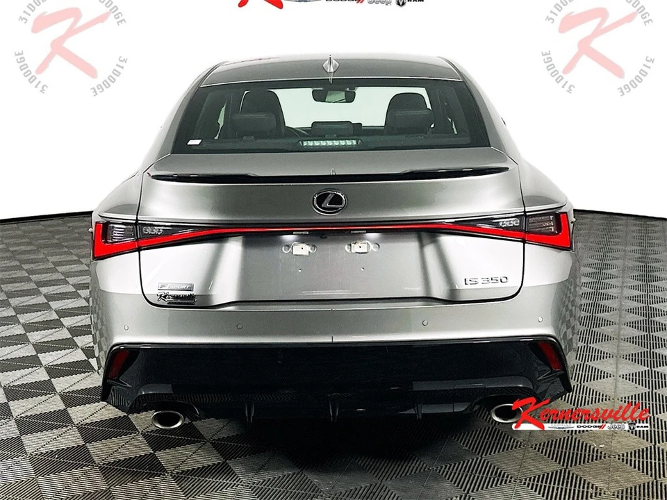 2021 Lexus IS 3rd Gen - Image 6 of 12