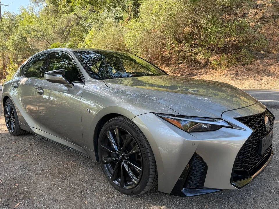2021 Lexus IS 3rd Gen - Image 5 of 24