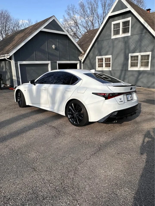 2021 Lexus IS 3rd Gen - Image 2 of 15
