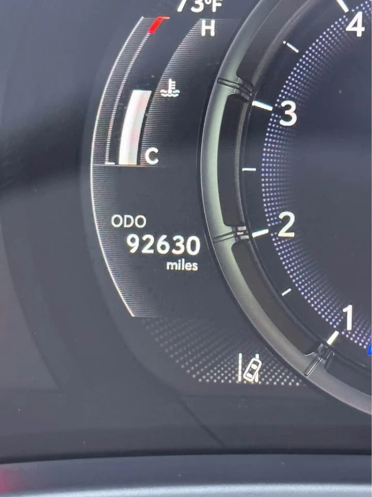 2021 Lexus IS 3rd Gen - Image 10 of 15
