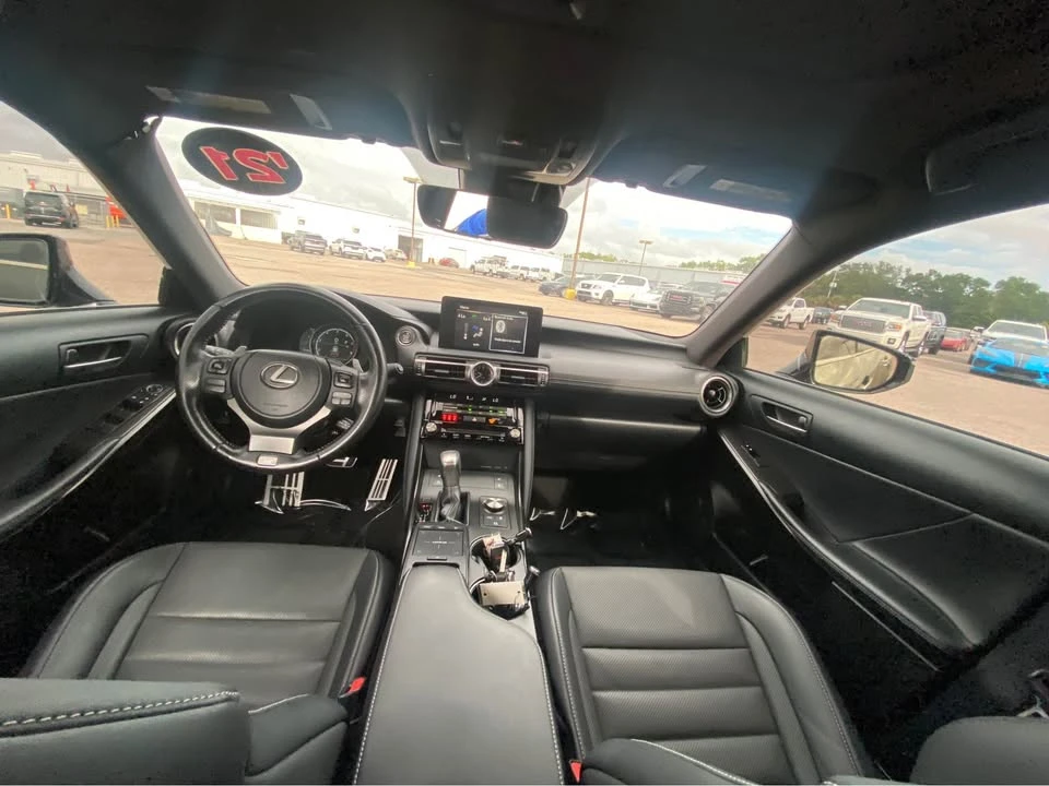 2021 Lexus IS 3rd Gen - Image 14 of 15