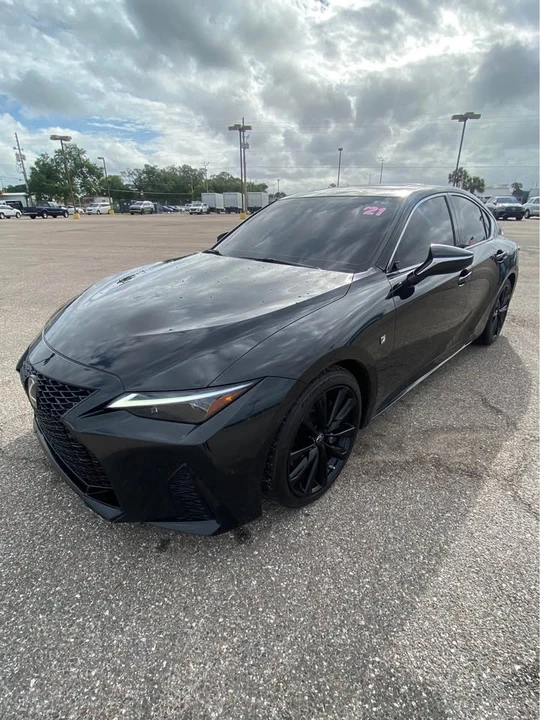 2021 Lexus IS 3rd Gen - Image 2 of 15