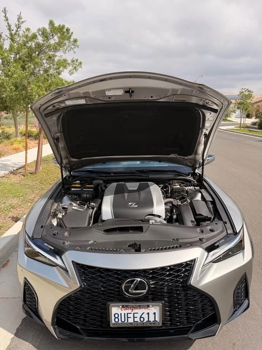 2021 Lexus IS 3rd Gen - Image 8 of 9