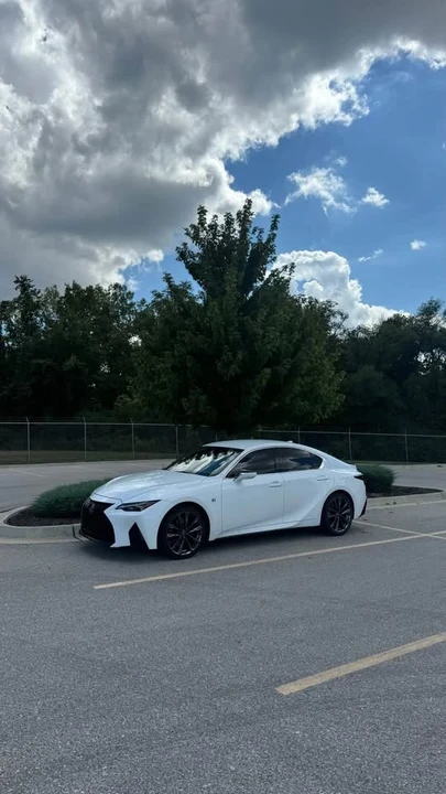 2021 Lexus IS 3rd Gen - Image 15 of 16