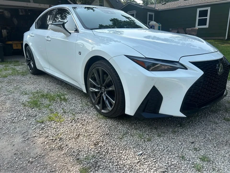 2021 Lexus IS 3rd Gen - Image 13 of 16