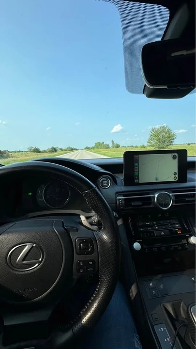2021 Lexus IS 3rd Gen - Image 14 of 16