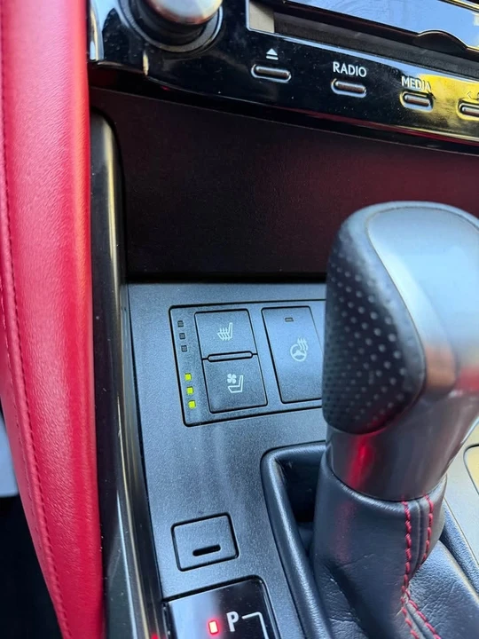 2021 Lexus IS 3rd Gen - Image 10 of 10