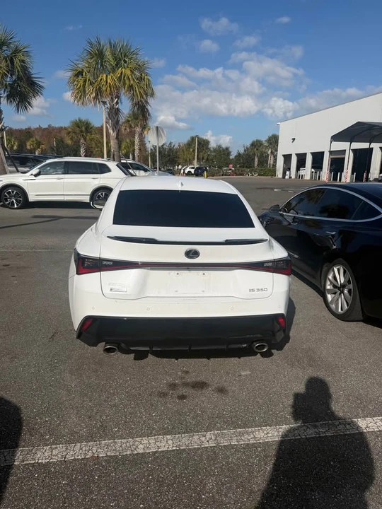 2021 Lexus IS 3rd Gen - Image 4 of 9
