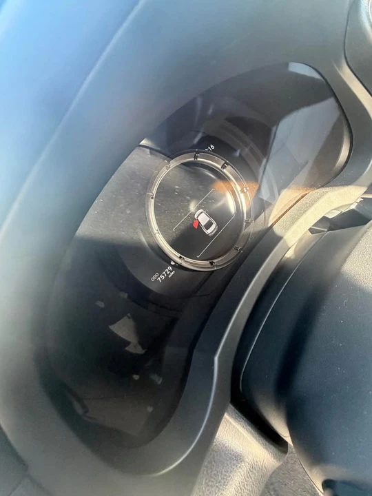 2021 Lexus IS 3rd Gen - Image 6 of 9