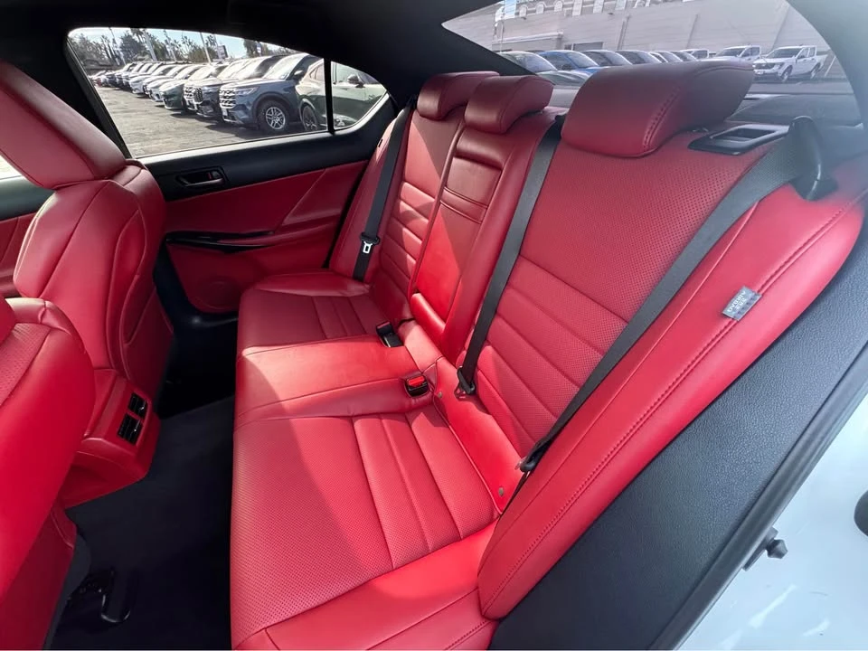 2021 Lexus IS 3rd Gen - Image 10 of 12
