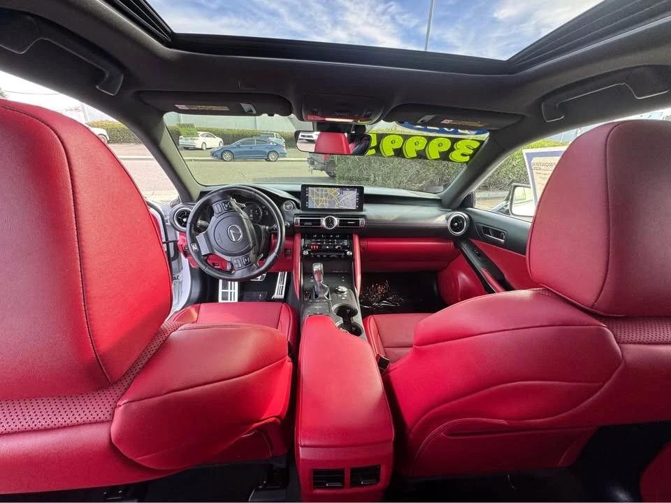 2021 Lexus IS 3rd Gen - Image 11 of 12