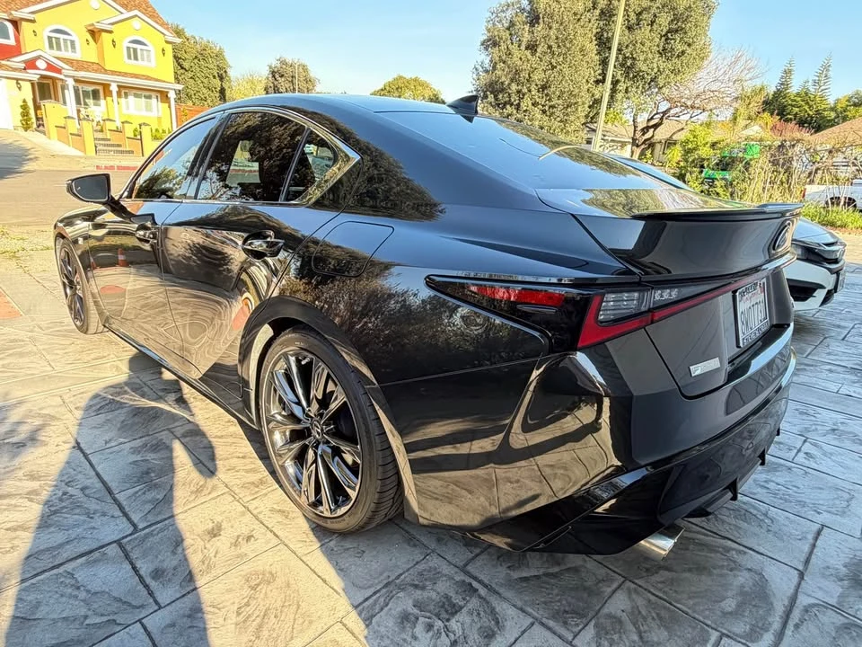 2021 Lexus IS 3rd Gen - Image 4 of 20