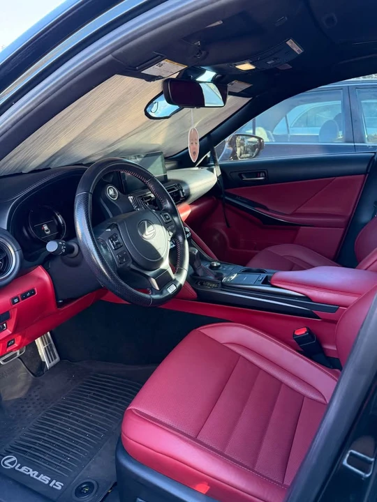 2021 Lexus IS 3rd Gen - Image 13 of 20