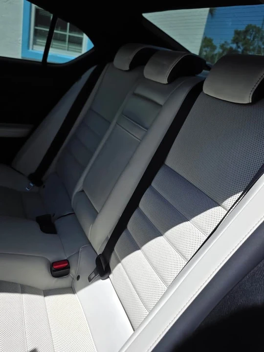 2021 Lexus IS 3rd Gen - Image 6 of 10