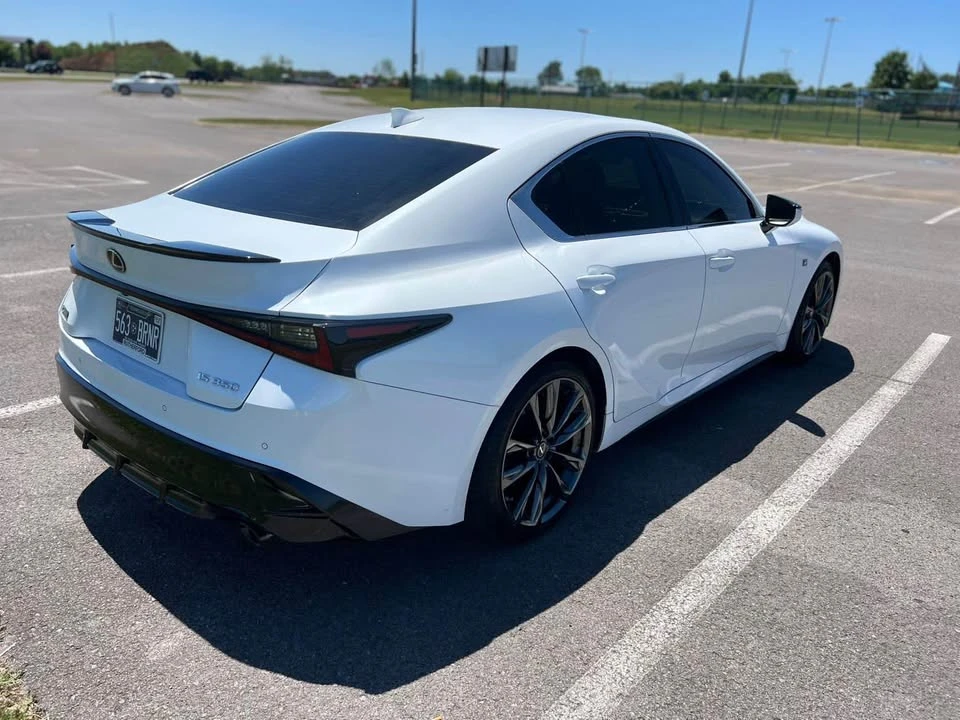 2021 Lexus IS 3rd Gen - Image 5 of 17