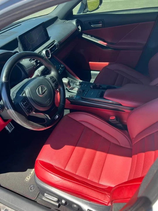 2021 Lexus IS 3rd Gen - Image 13 of 17