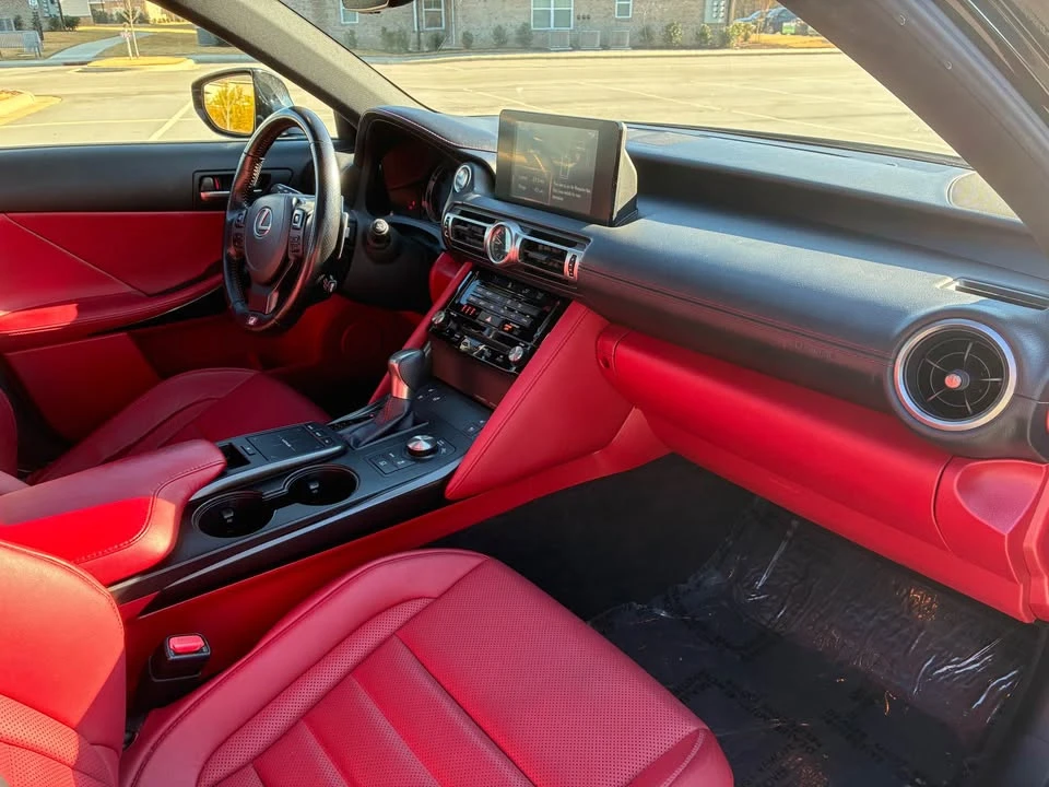 2021 Lexus IS 3rd Gen - Image 8 of 14