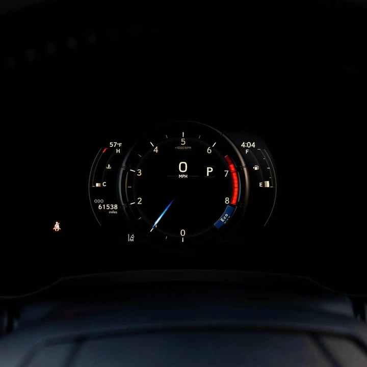 2021 Lexus IS 3rd Gen - Image 15 of 18