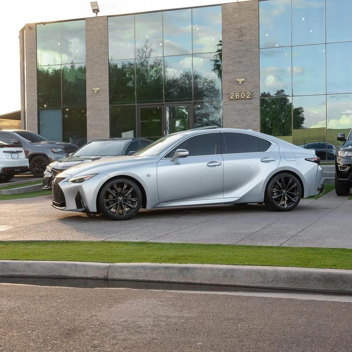 2021 Lexus IS 3rd Gen - Image 8 of 18