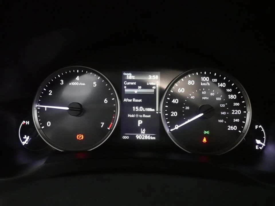 2021 Lexus IS 3rd Gen - Image 9 of 15