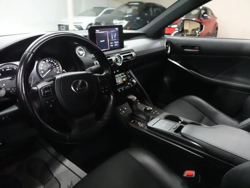 2021 Lexus IS 3rd Gen - Image 10 of 15