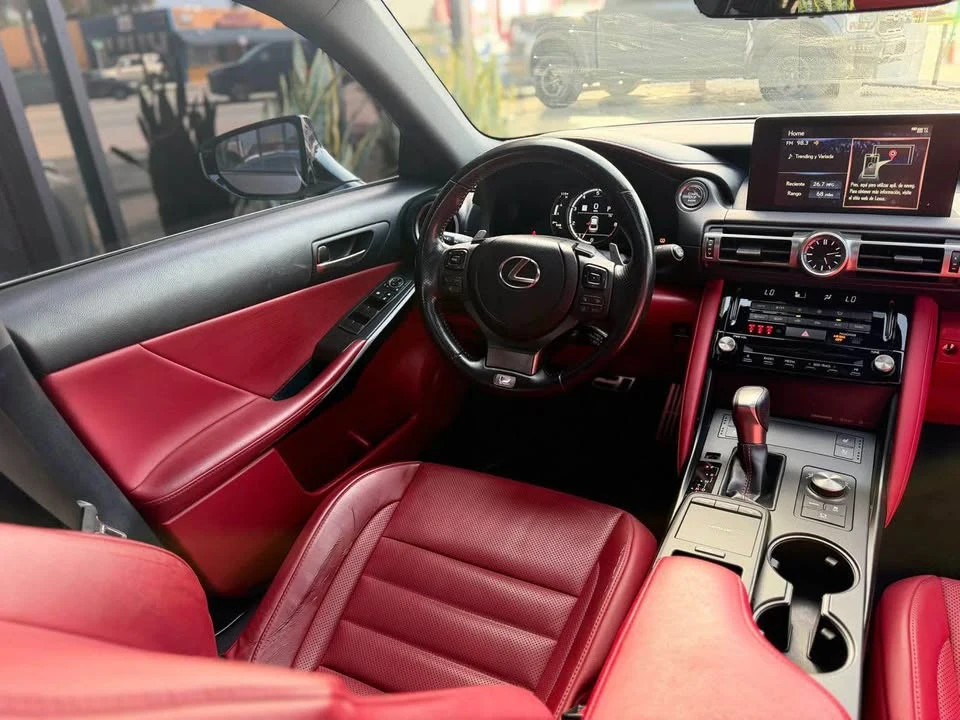 2021 Lexus IS 3rd Gen - Image 4 of 7