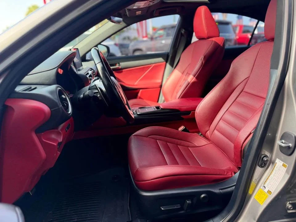 2021 Lexus IS 3rd Gen - Image 15 of 15