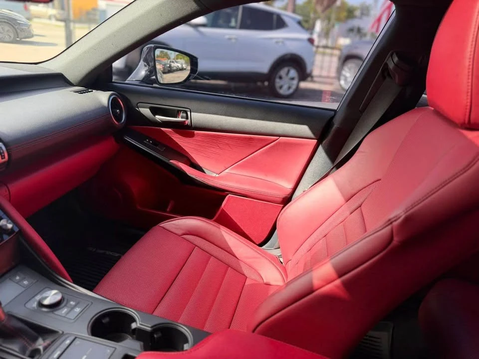 2021 Lexus IS 3rd Gen - Image 10 of 15