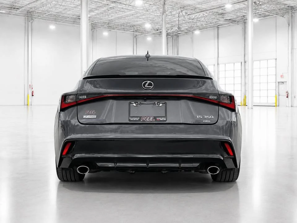 2021 Lexus IS 3rd Gen - Image 9 of 10