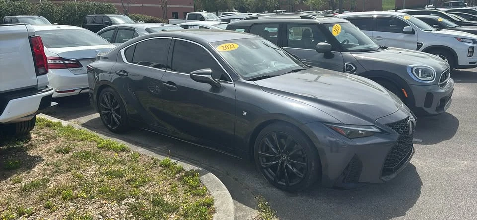 2021 Lexus IS 3rd Gen - Image 5 of 5