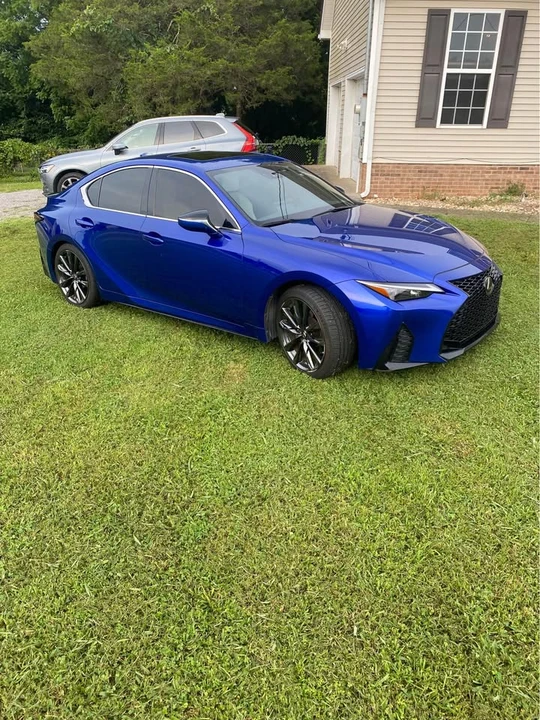 2021 Lexus IS 3rd Gen - Image 4 of 6