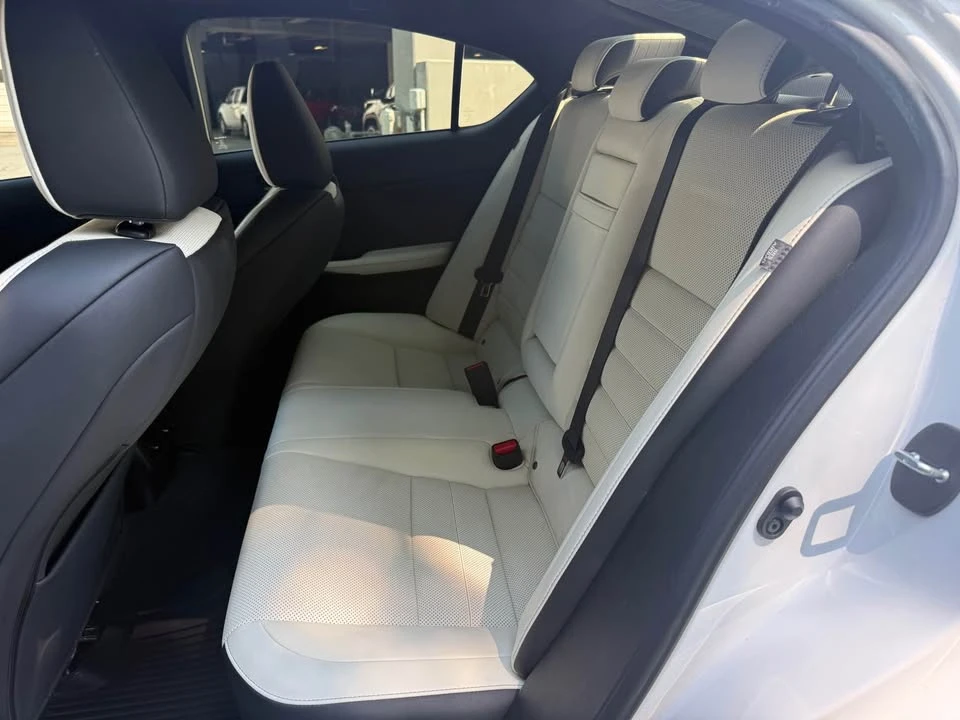 2021 Lexus IS 3rd Gen - Image 8 of 8