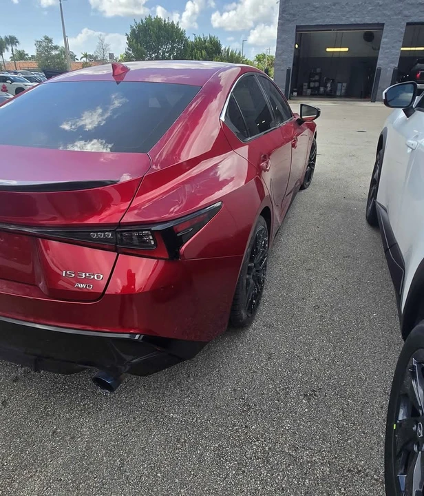 2021 Lexus IS 3rd Gen - Image 17 of 17