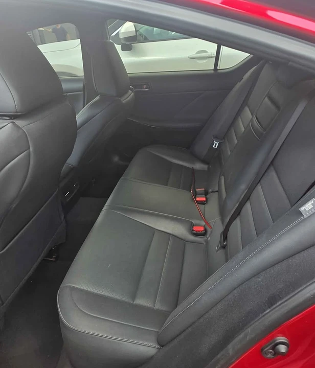 2021 Lexus IS 3rd Gen - Image 12 of 17